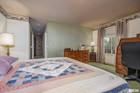 Tiny photo for 102 Lost Hollow Dr Drive, Salem, IL 62881 (MLS # EB459000)