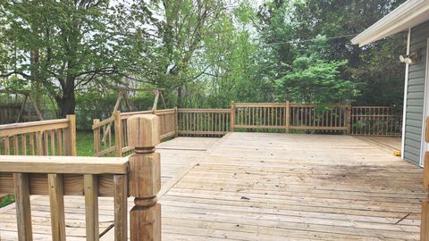 Tiny photo for 1730 Kingston Circle, Carpentersville, IL 60110 (MLS # 12629144)