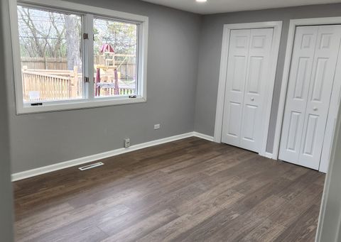 Tiny photo for 1730 Kingston Circle, Carpentersville, IL 60110 (MLS # 12629144)