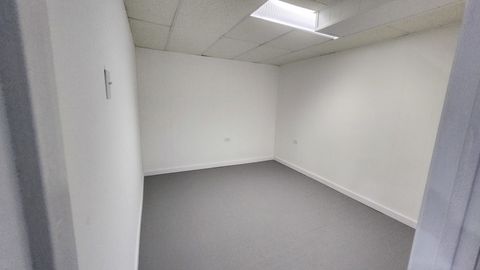 Tiny photo for 1730 Kingston Circle, Carpentersville, IL 60110 (MLS # 12629144)