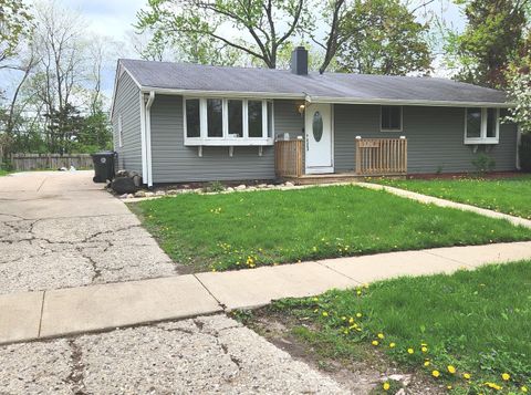 Tiny photo for 1730 Kingston Circle, Carpentersville, IL 60110 (MLS # 12629144)