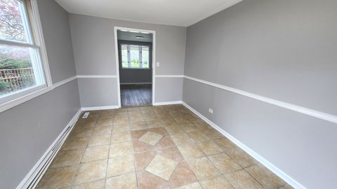 Tiny photo for 1730 Kingston Circle, Carpentersville, IL 60110 (MLS # 12629144)