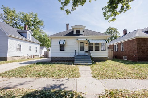 Tiny photo for 820 S 6th Avenue, Kankakee, IL 60901 (MLS # 12754078)