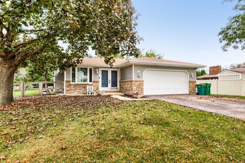Tiny photo for 1104 Rushwood Avenue, Shorewood, IL 60404 (MLS # 12788350)