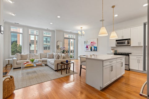 Tiny photo for 1359 W Fullerton Avenue #3E, Chicago, IL 60614 (MLS # 12752870)