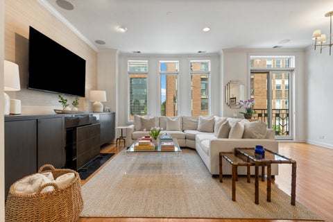 Tiny photo for 1359 W Fullerton Avenue #3E, Chicago, IL 60614 (MLS # 12752870)