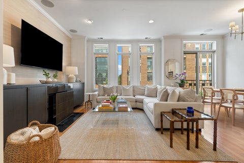 Tiny photo for 1359 W Fullerton Avenue #3E, Chicago, IL 60614 (MLS # 12752870)