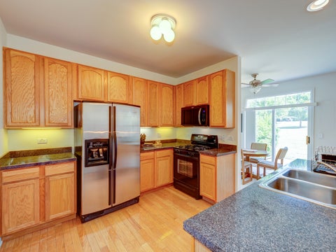 Tiny photo for 1916 Cobblestone Drive, Carpentersville, IL 60110 (MLS # 12667691)