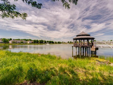 Tiny photo for 1916 Cobblestone Drive, Carpentersville, IL 60110 (MLS # 12667691)