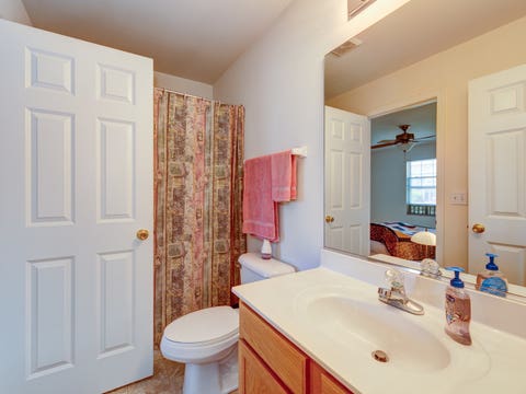 Tiny photo for 1916 Cobblestone Drive, Carpentersville, IL 60110 (MLS # 12667691)