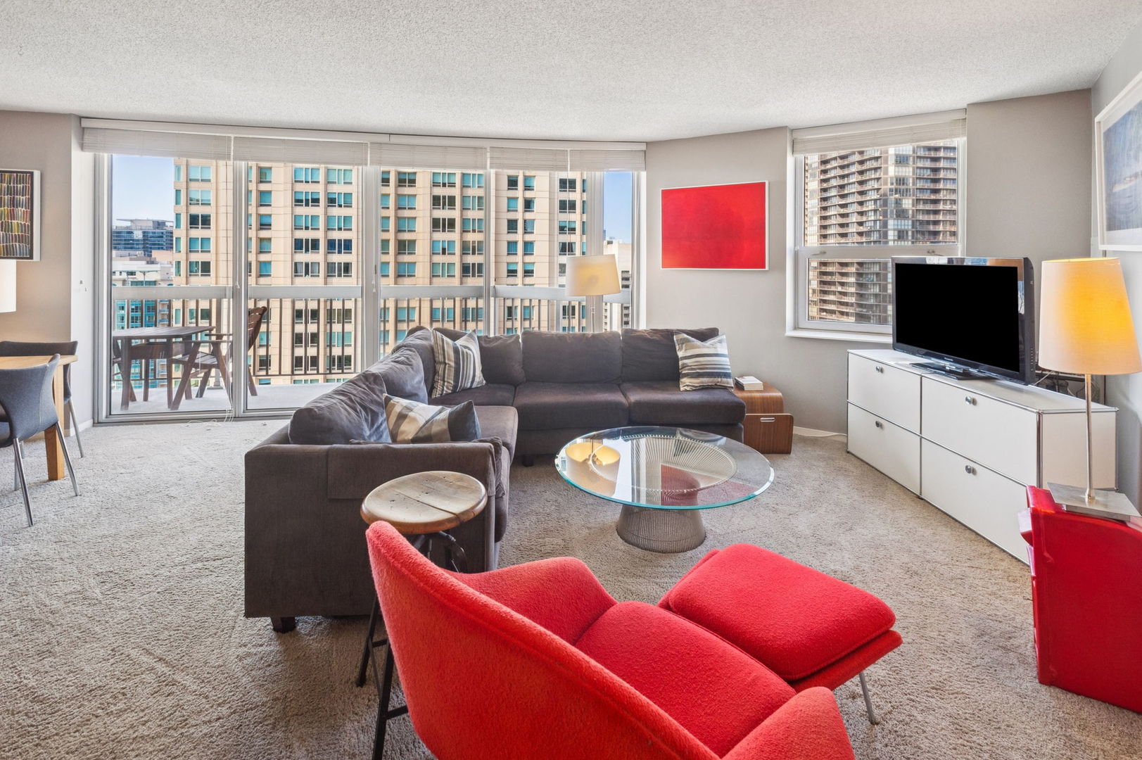 545 N Dearborn Street 2704