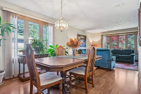 Tiny photo for 820 School Avenue, Matteson, IL 60443 (MLS # 12505654)