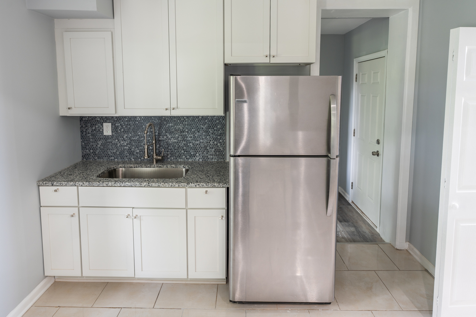 6510 S Vernon Avenue