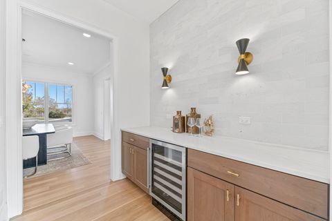 Tiny photo for 106 Brookwood Lane, Lincolnshire, IL 60069 (MLS # 12508389)