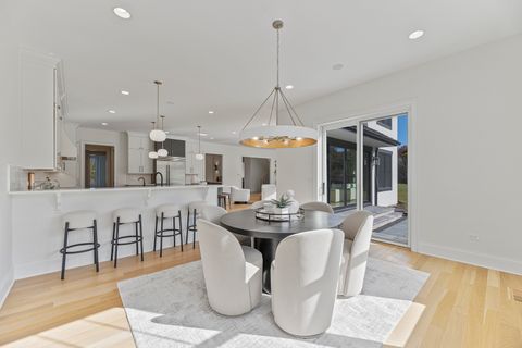 Tiny photo for 106 Brookwood Lane, Lincolnshire, IL 60069 (MLS # 12508389)