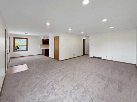 Tiny photo for 1346 Empire Court, Freeport, IL 61032 (MLS # 12691895)