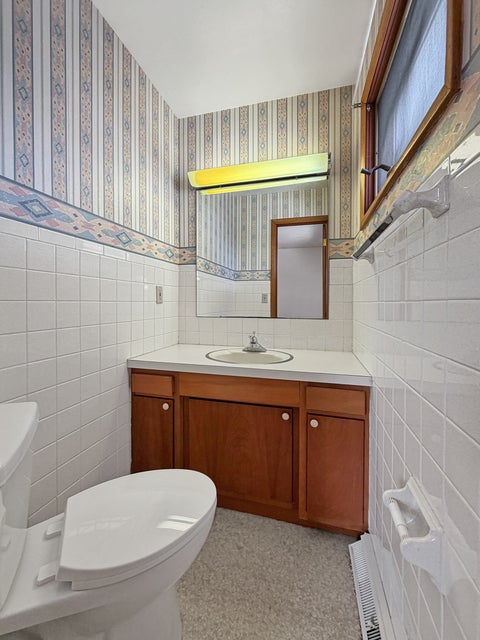 Tiny photo for 1346 Empire Court, Freeport, IL 61032 (MLS # 12691895)
