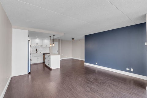 Tiny photo for 2005 S Finley Road #905, Lombard, IL 60148 (MLS # 12754143)