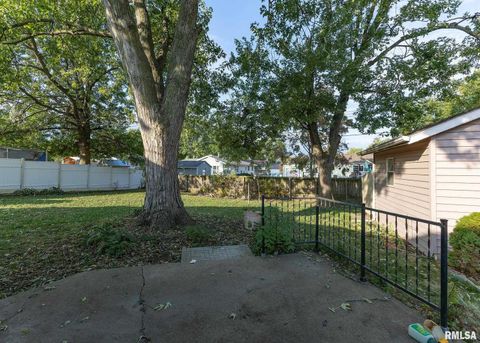 Tiny photo for 1417 2ND Avenue, Camanche, IA 52730 (MLS # QC4268393)