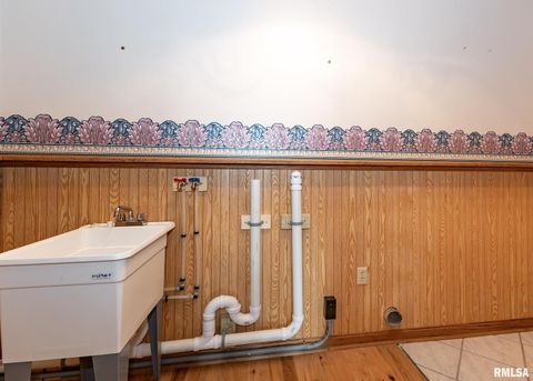 Tiny photo for 1417 2ND Avenue, Camanche, IA 52730 (MLS # QC4268393)