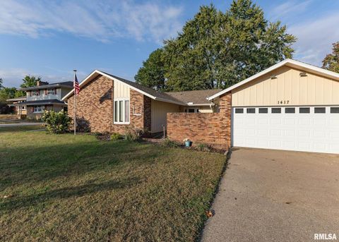 Tiny photo for 1417 2ND Avenue, Camanche, IA 52730 (MLS # QC4268393)