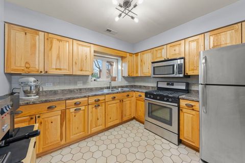 Tiny photo for 15730 ORLAN BROOK Drive #208, Orland Park, IL 60462 (MLS # 12609982)