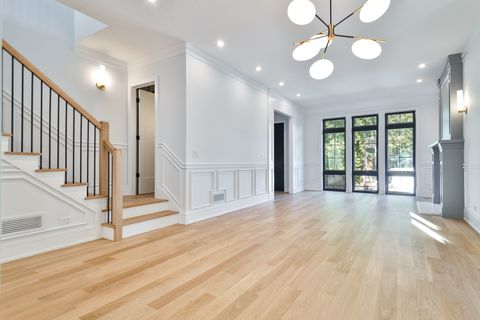 Tiny photo for 1907 W Wolfram Street, Chicago, IL 60657 (MLS # 12505574)