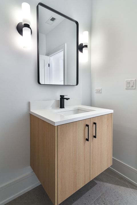 Tiny photo for 1907 W Wolfram Street, Chicago, IL 60657 (MLS # 12505574)