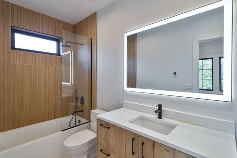 Tiny photo for 1907 W Wolfram Street, Chicago, IL 60657 (MLS # 12505574)