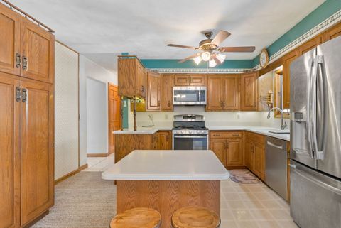 Tiny photo for 2850 Volquardsen Avenue, Davenport, IA 52804 (MLS # 12597624)