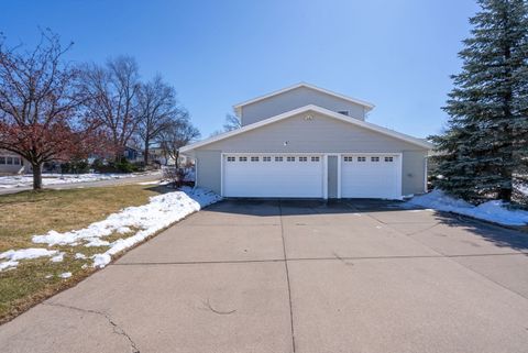 Tiny photo for 2850 Volquardsen Avenue, Davenport, IA 52804 (MLS # 12597624)