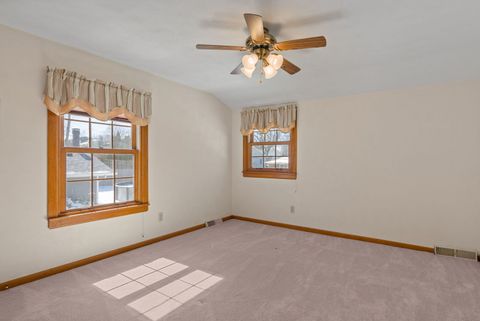 Tiny photo for 2850 Volquardsen Avenue, Davenport, IA 52804 (MLS # 12597624)