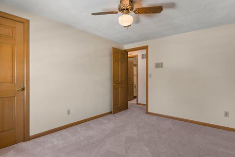 Tiny photo for 2850 Volquardsen Avenue, Davenport, IA 52804 (MLS # 12597624)