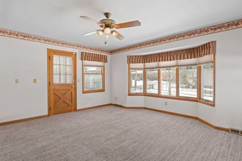 Tiny photo for 2850 Volquardsen Avenue, Davenport, IA 52804 (MLS # 12597624)