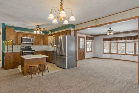 Tiny photo for 2850 Volquardsen Avenue, Davenport, IA 52804 (MLS # 12597624)