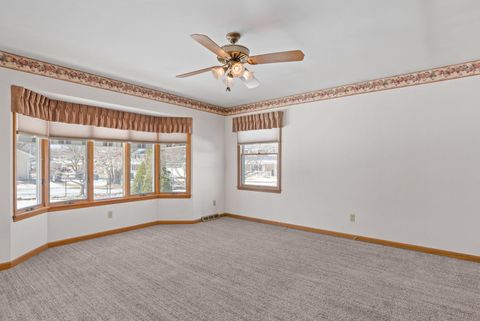 Tiny photo for 2850 Volquardsen Avenue, Davenport, IA 52804 (MLS # 12597624)