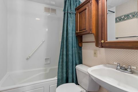 Tiny photo for 2850 Volquardsen Avenue, Davenport, IA 52804 (MLS # 12597624)