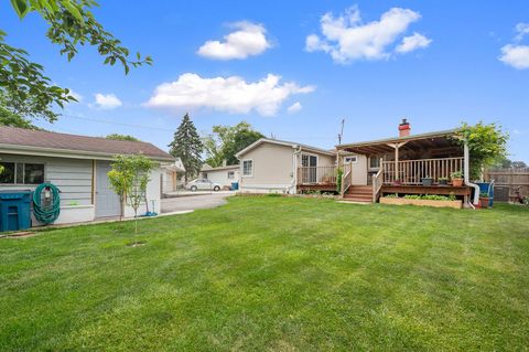 Tiny photo for 903 S York Road, Bensenville, IL 60106 (MLS # 12439672)