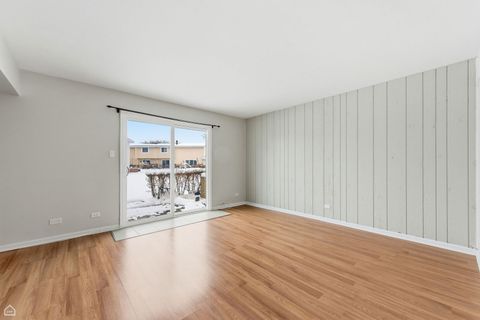 Tiny photo for 1081 PINEHURST Lane, Schaumburg, IL 60193 (MLS # 12530345)