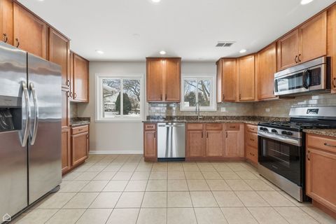 Tiny photo for 1081 PINEHURST Lane, Schaumburg, IL 60193 (MLS # 12530345)