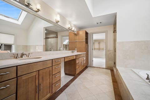 Tiny photo for 1731 Pebble Beach Way, Vernon Hills, IL 60061 (MLS # 12716122)