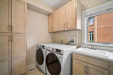 Tiny photo for 1731 Pebble Beach Way, Vernon Hills, IL 60061 (MLS # 12716122)