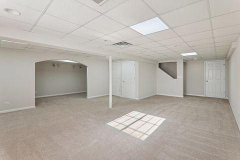 Tiny photo for 1816 Kelberg Avenue, Hoffman Estates, IL 60192 (MLS # 12527529)