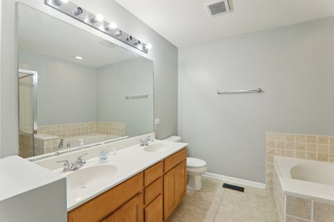 Tiny photo for 1816 Kelberg Avenue, Hoffman Estates, IL 60192 (MLS # 12527529)