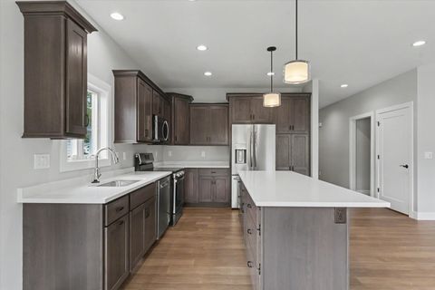 Tiny photo for 508 S 6th Street, Fairbury, IL 61739 (MLS # 12649085)