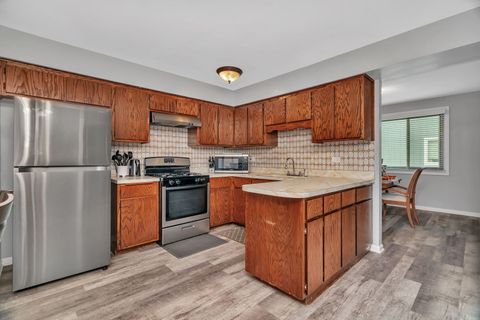 Tiny photo for 13743 W Carefree Drive, Homer Glen, IL 60491 (MLS # 12479607)