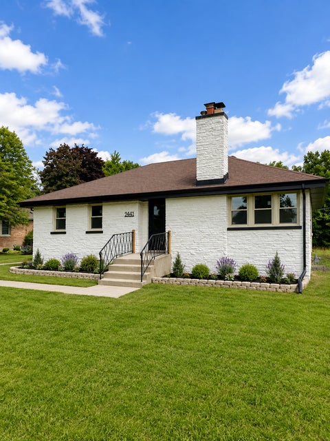 Tiny photo for 9441 Greenwood Drive, Des Plaines, IL 60016 (MLS # 12740522)