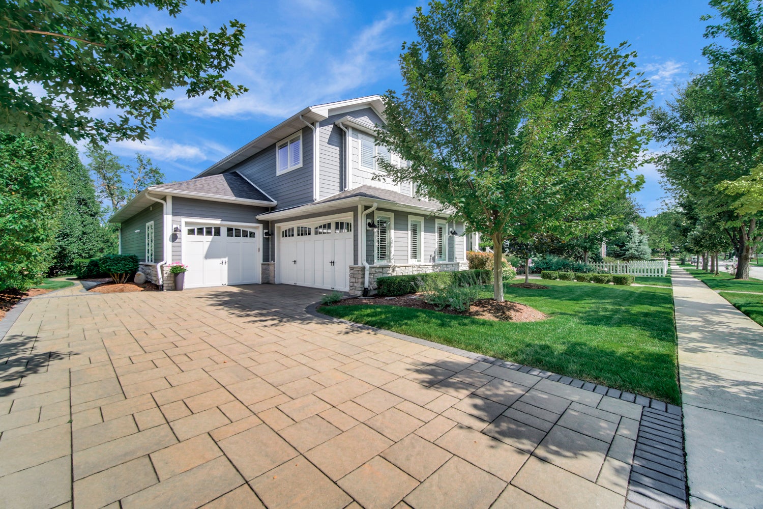 141 Oak Street