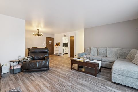 Tiny photo for 9520 S MAYFIELD Avenue #N105, Oak Lawn, IL 60453 (MLS # 12472772)