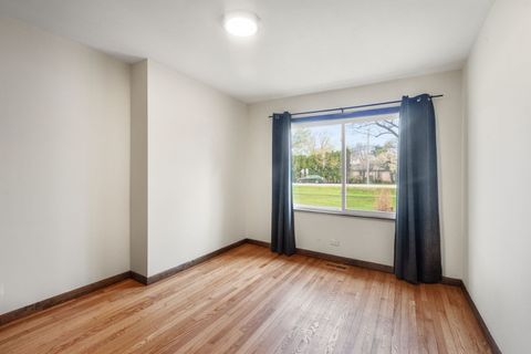Tiny photo for 3691 Walters Avenue, Northbrook, IL 60062 (MLS # 12626287)